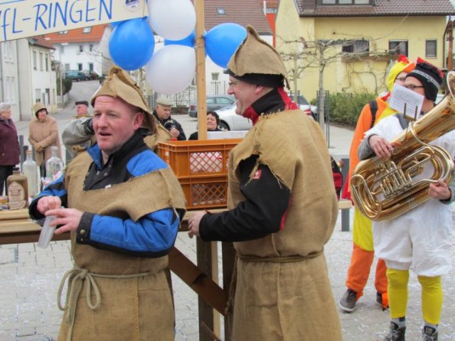 Faschingsumzug13-18